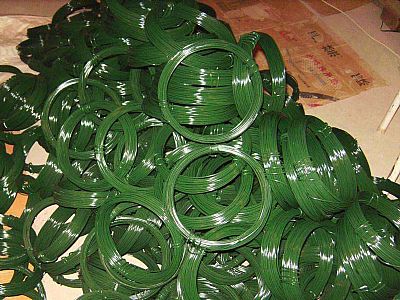 PVC絲勾花網(wǎng)用于保護(hù)和支持海堤、山坡、路橋