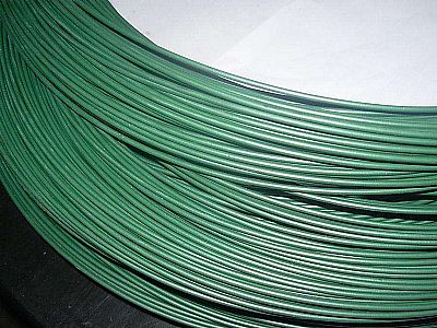 包塑絲 勾花網(wǎng)是由優(yōu)質(zhì)pvc、pe包塑絲